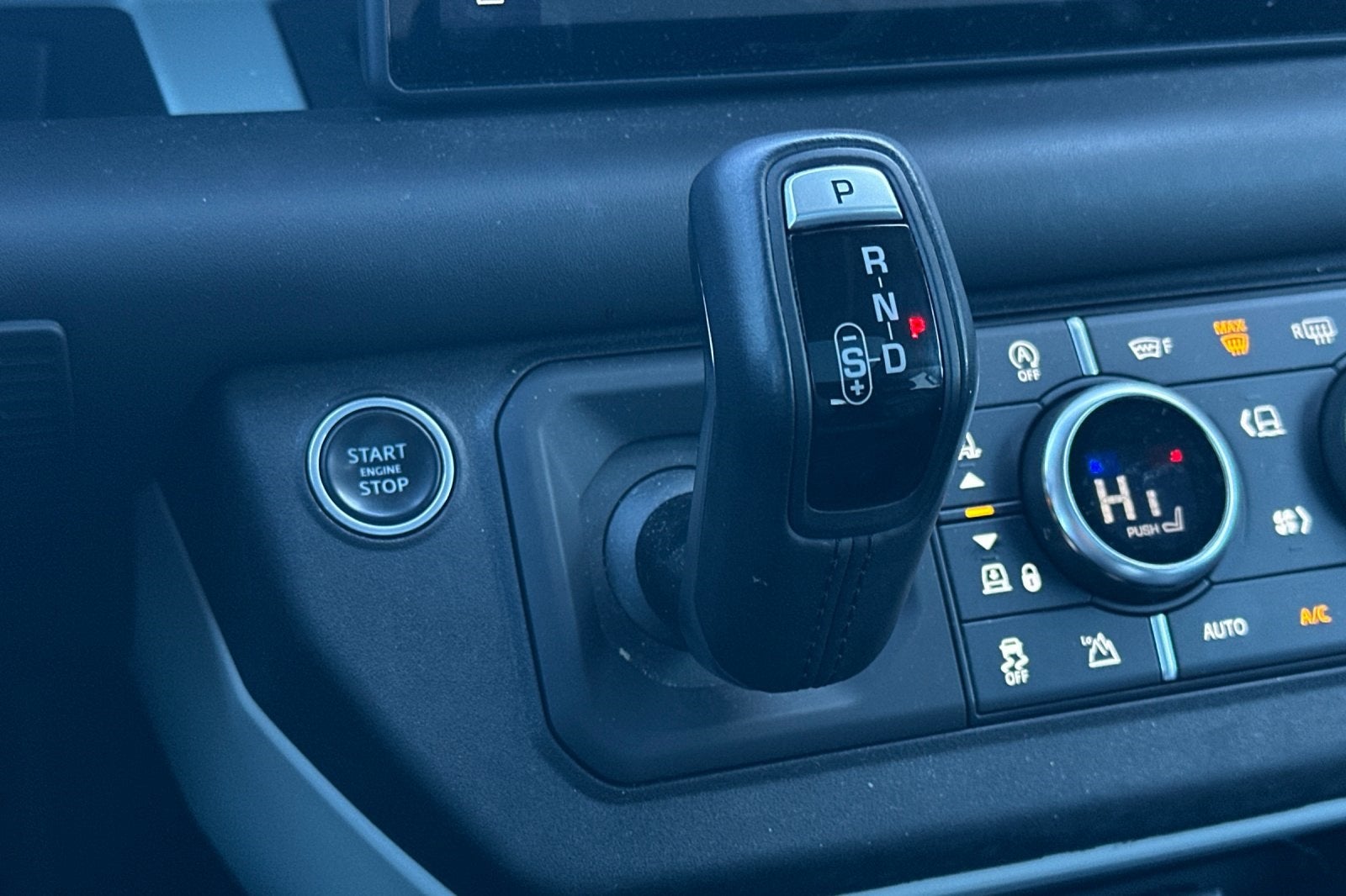 2020 Land Rover Defender 110 HSE