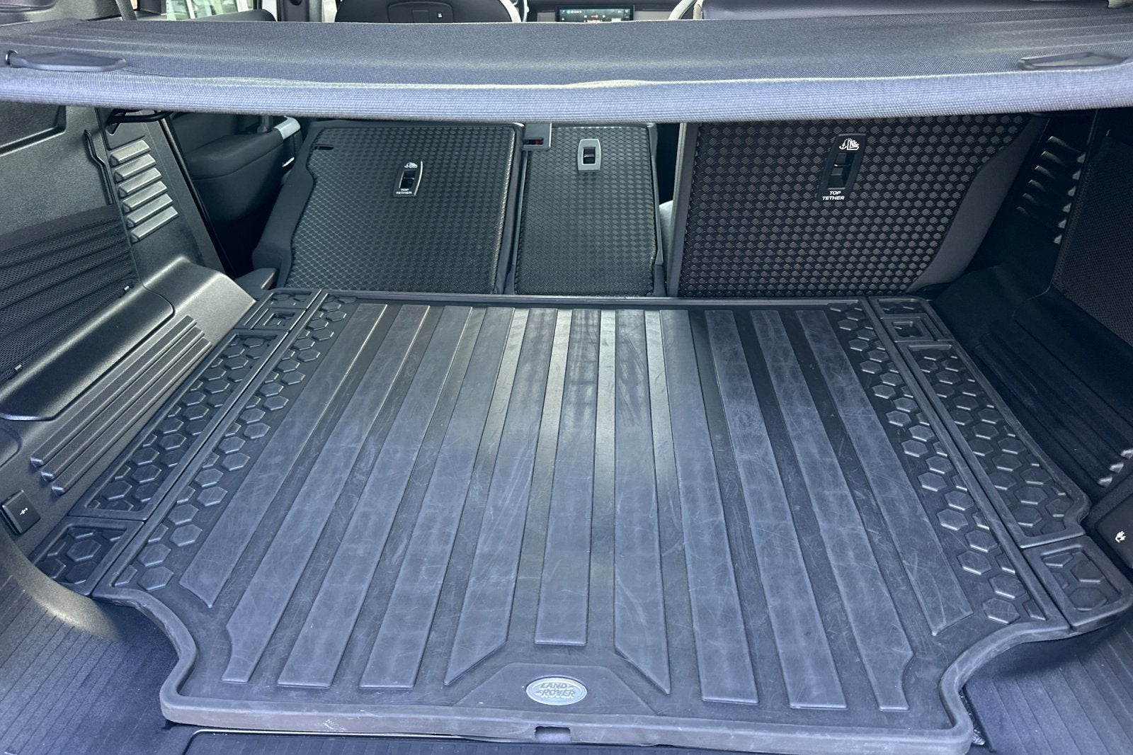 2022 Land Rover Defender 110 S