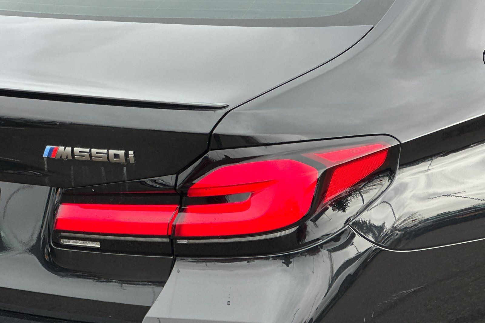 2023 BMW 5 Series M550i xDrive