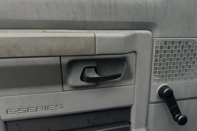 2011 Ford E-350SD 14 FT Power Lift Gate